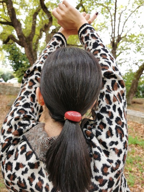 October hair accessory