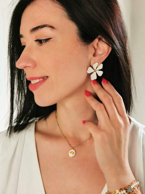 White Blossom stainless steel earrings