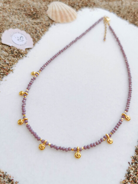 Purple shells necklace